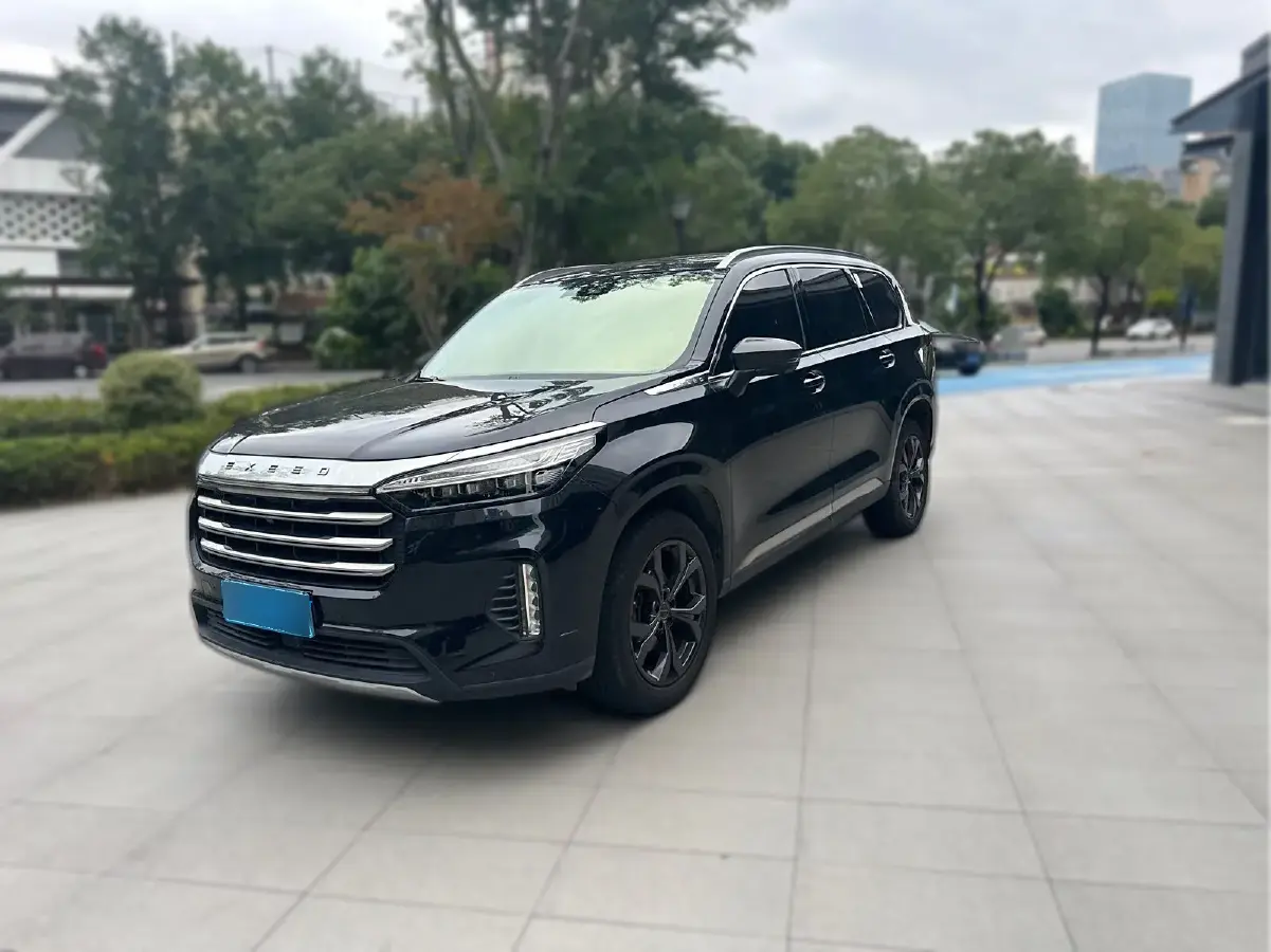 2021 Exceed VX 2.0T 261HP L4 7DCT