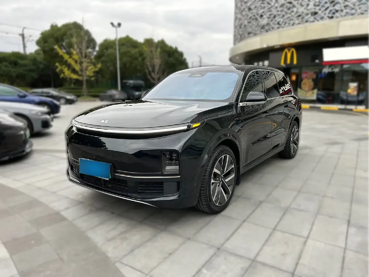 2023 Li L9 Range Extended 154HP REEV 42.6KWH
