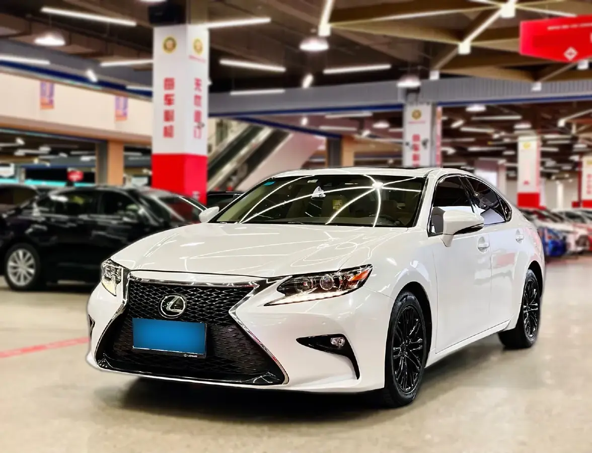 2015 Lexus ES 2.0L 167HP L4 6AT