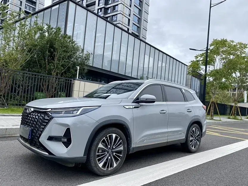 2022 Chery Tiggo 8 PRO 2.0T 254HP L4 7DCT