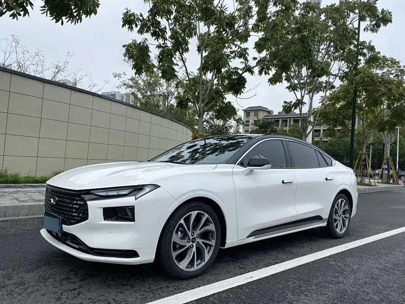 2022 Ford Mondeo 2.0T 238HP L4 8AT