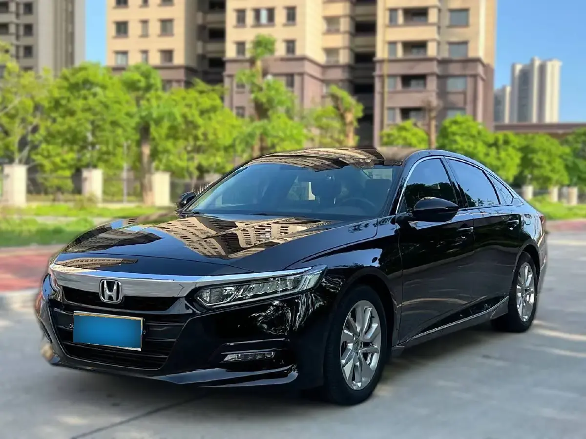 2018 Honda Accord 1.5T 194HP L4 CVT