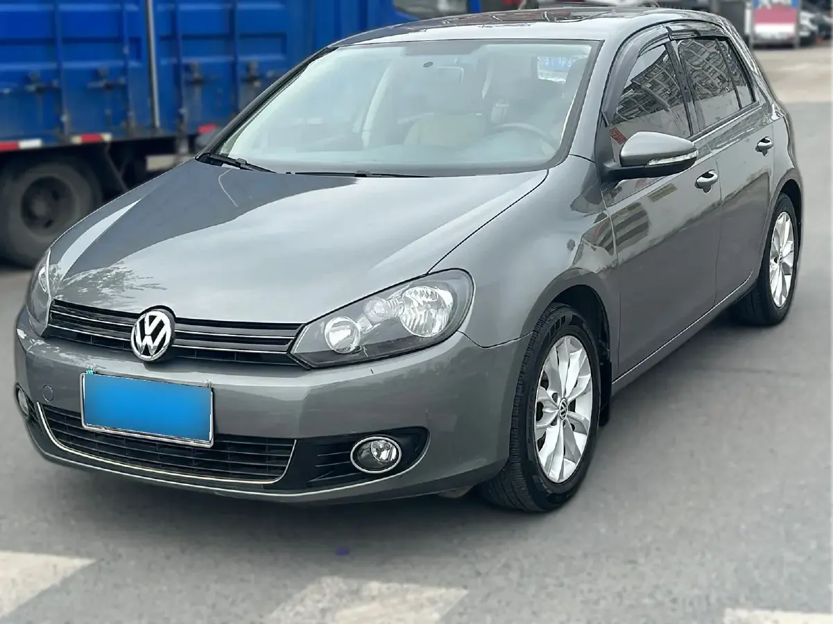 2012 Volkswagen Golf 1.4T 131HP L4 5MT