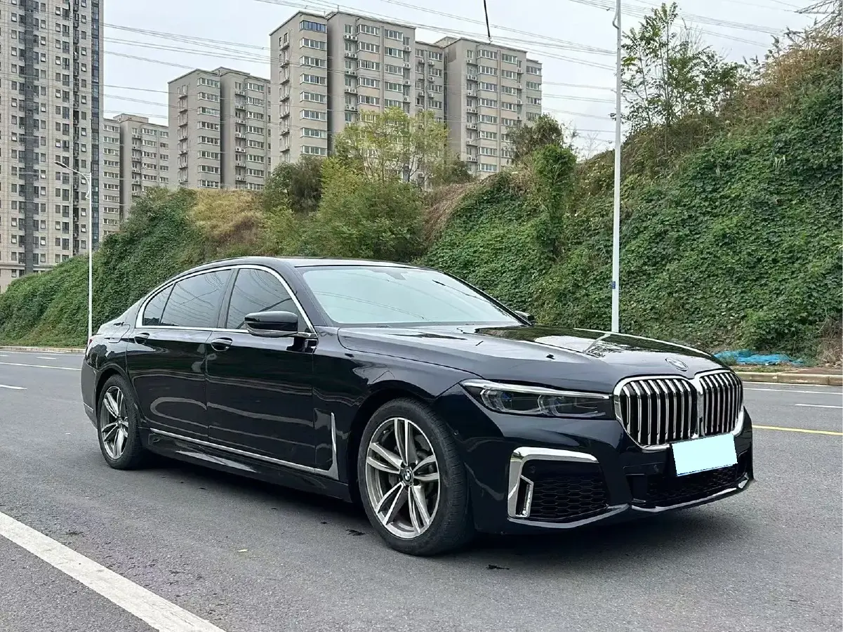 2018 BMW 7 Series 2.0T 258HP L4 8AT