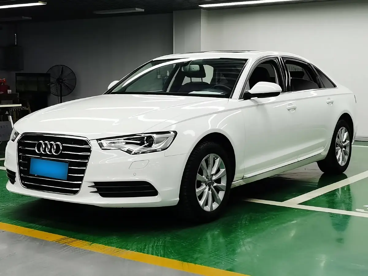 2015 Audi A6L 2.0T 180HP L4 CVT