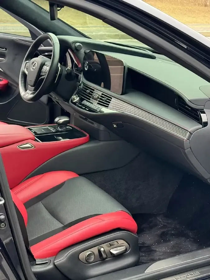 2021 Lexus LS 3.5L 299HP V6 E-CVT Hybrid,autocango,china used car exporter,china ev exporter,chinese used car exporter,chinese used ev exporter