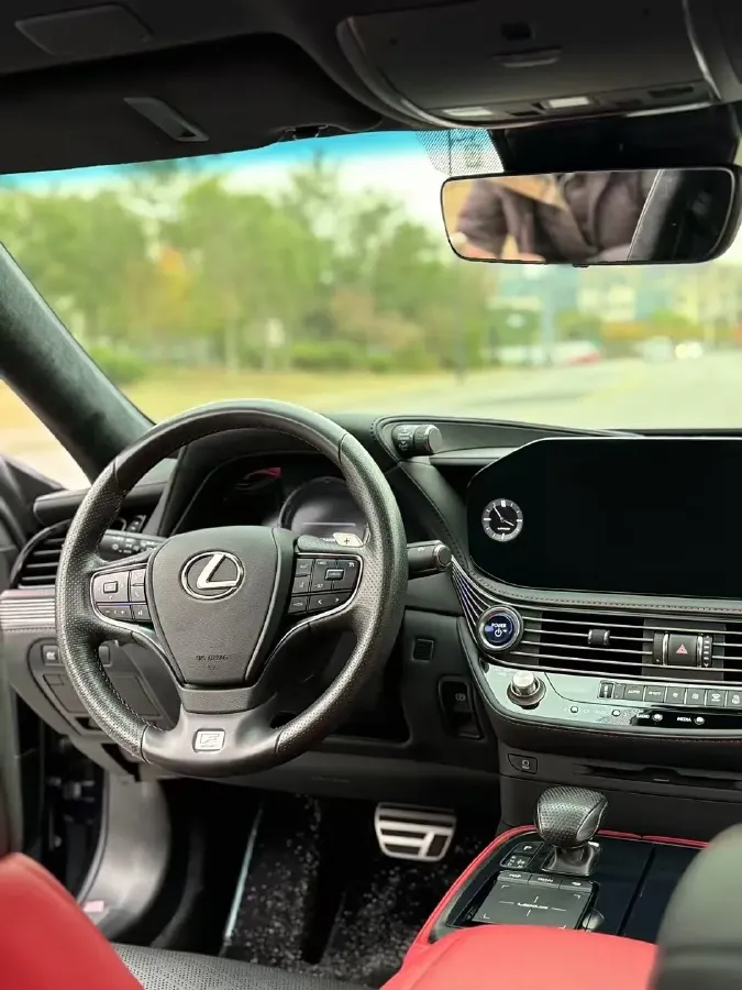 2021 Lexus LS 3.5L 299HP V6 E-CVT Hybrid,autocango,china used car exporter,china ev exporter,chinese used car exporter,chinese used ev exporter