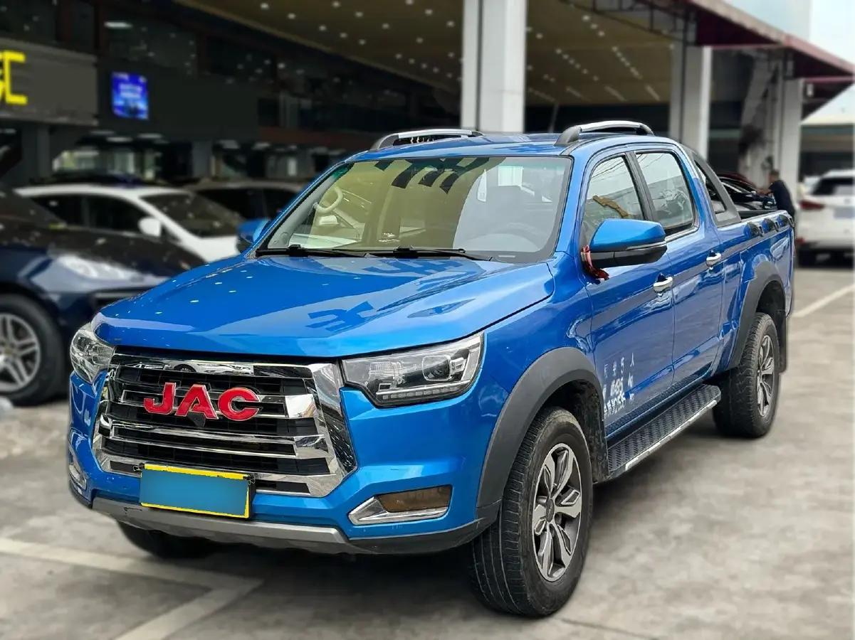 2018 JAC T8 2.0T 139HP L4 6MT