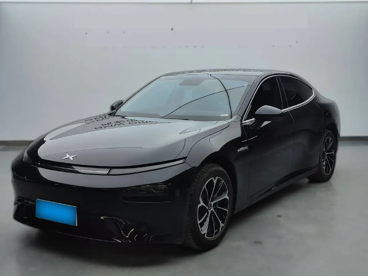 2022 Xpeng P7 BEV 70.8KWH