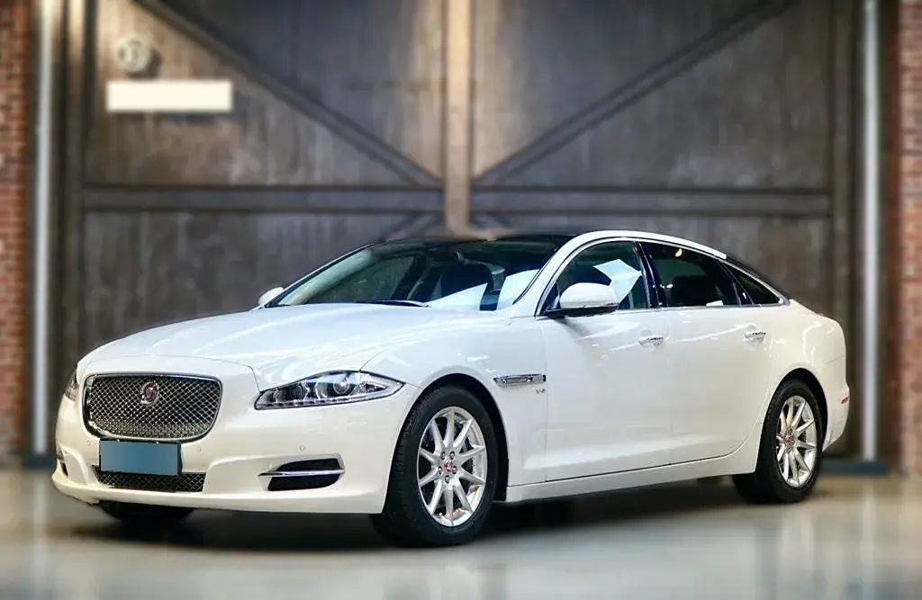 2015 Jaguar XJ 3.0T 340HP V6 8AT