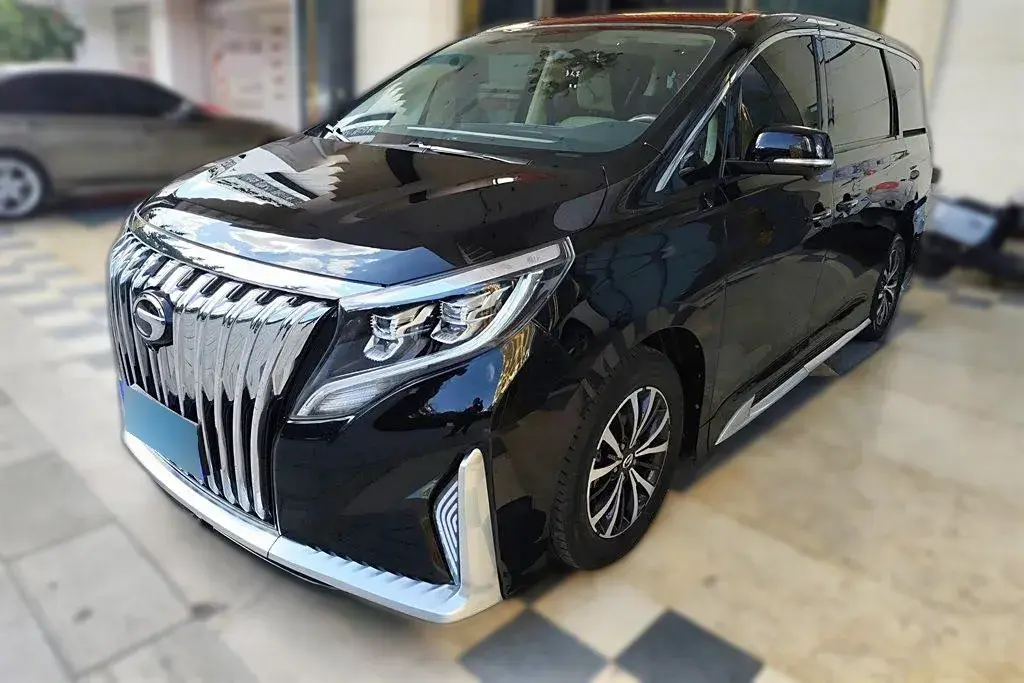 2023 GAC Trumpchi M8 2.0T 252HP L4 8AT