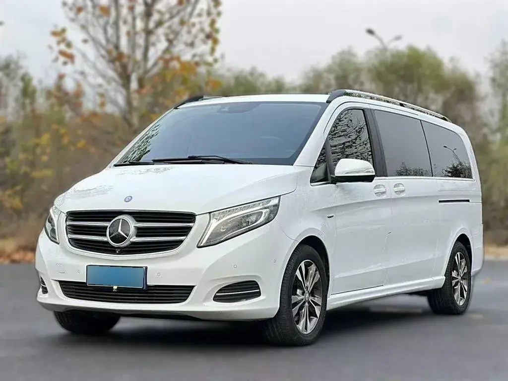 2016 Mercedes-Benz V Class 2.0T 211HP L4 7AT