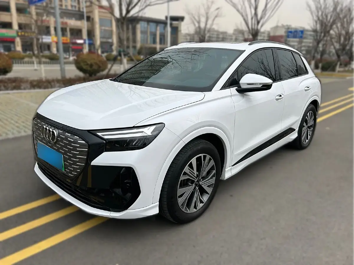 2023 Audi Q4 e-tron BEV 84.8KWH