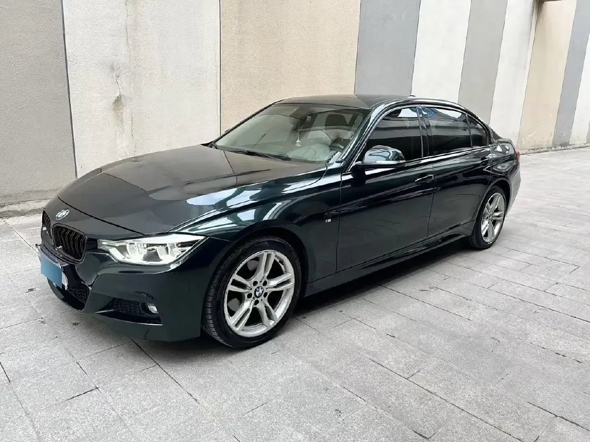 2019 BMW 3 Series 2.0T 184HP L4 8AT