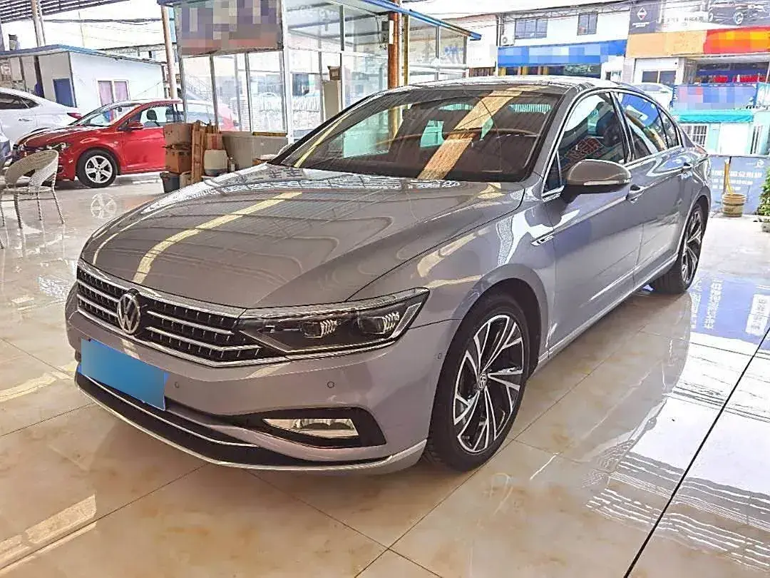 2020 Volkswagen Magotan 2.0T 220HP L4 7DCT
