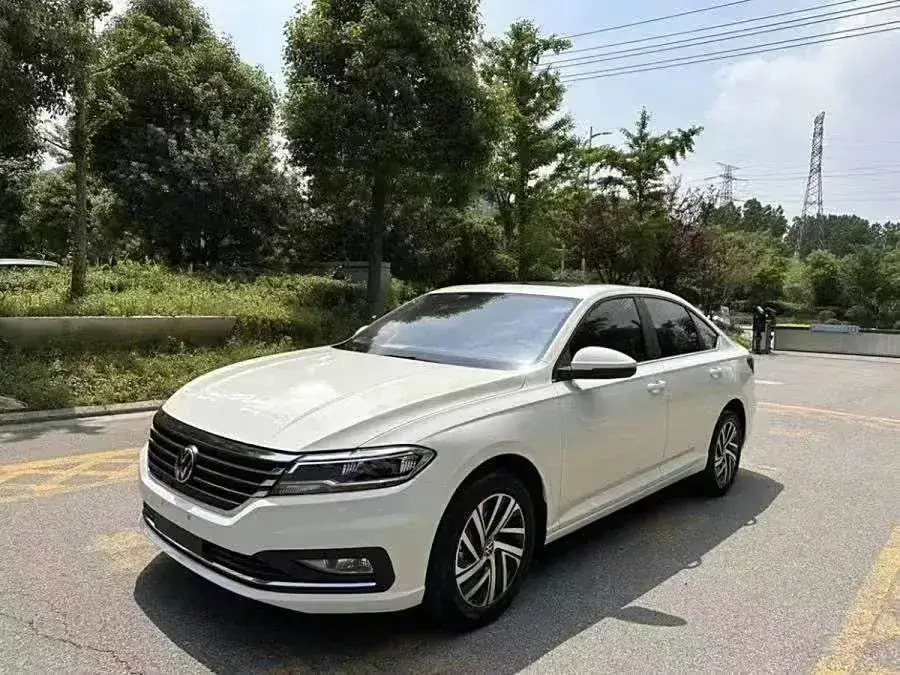 2021 Volkswagen Lavida 1.5L 113HP L4 6AT