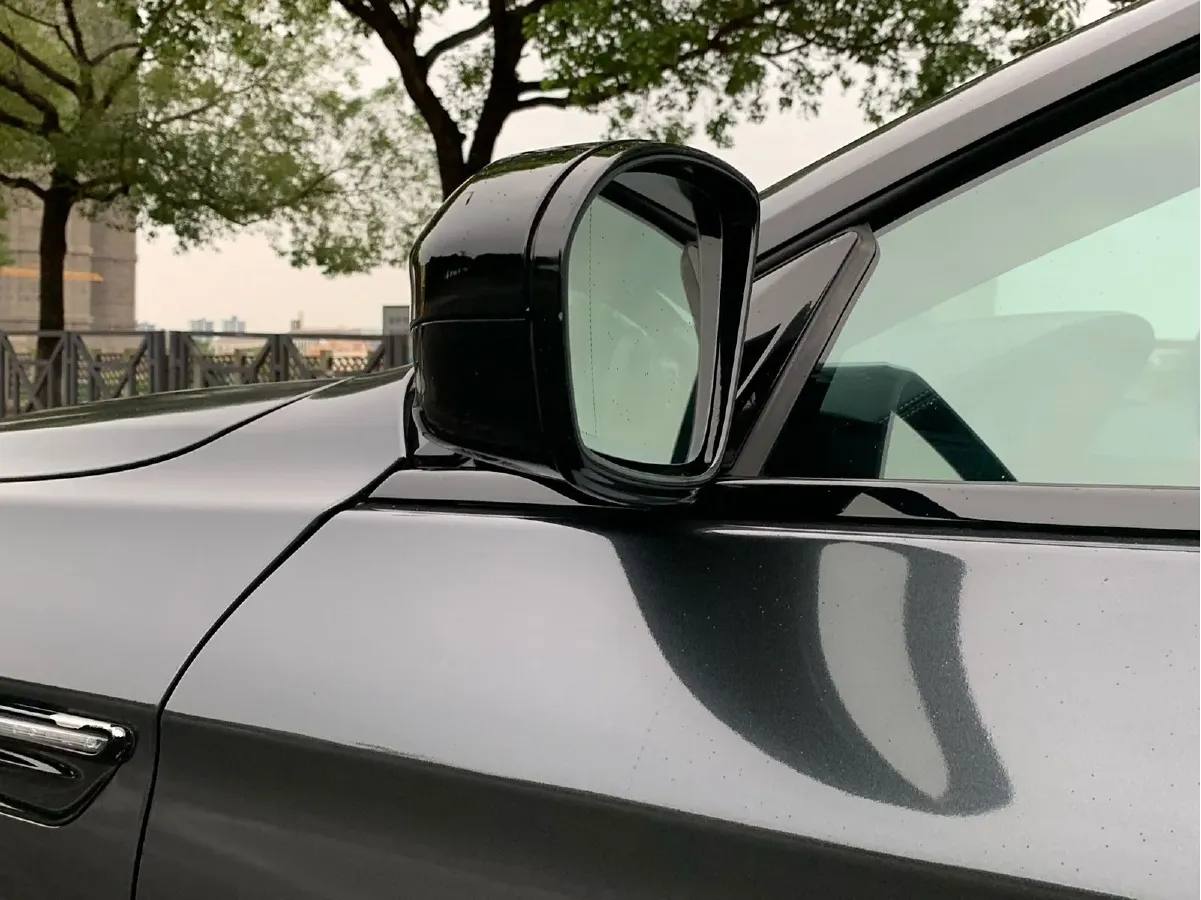 2015 BMW M6 4.4T 560HP V8 7DCT,autocango,china used car exporter,china ev exporter,chinese used car exporter,chinese used ev exporter