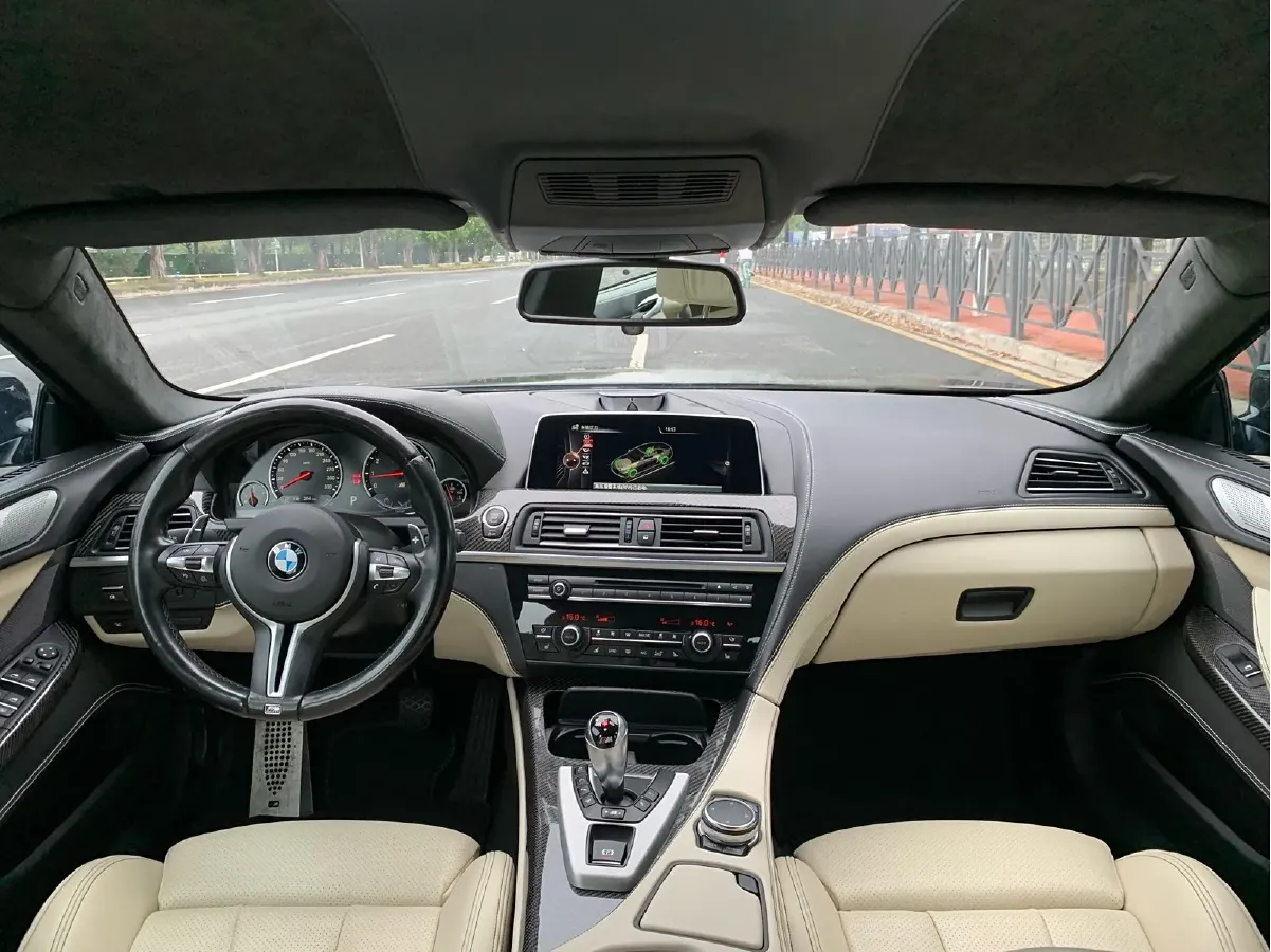 2015 BMW M6 4.4T 560HP V8 7DCT,autocango,china used car exporter,china ev exporter,chinese used car exporter,chinese used ev exporter