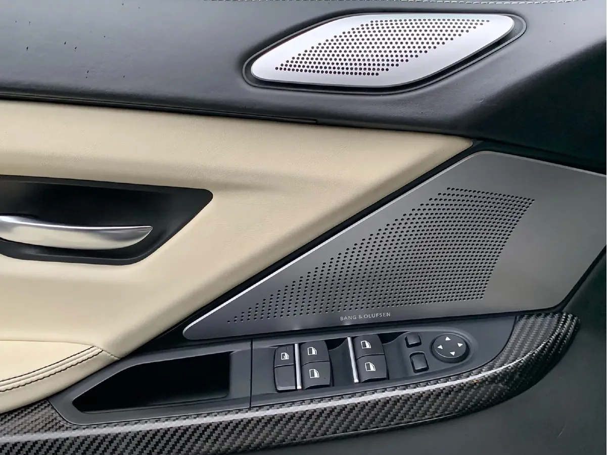 2015 BMW M6 4.4T 560HP V8 7DCT,autocango,china used car exporter,china ev exporter,chinese used car exporter,chinese used ev exporter