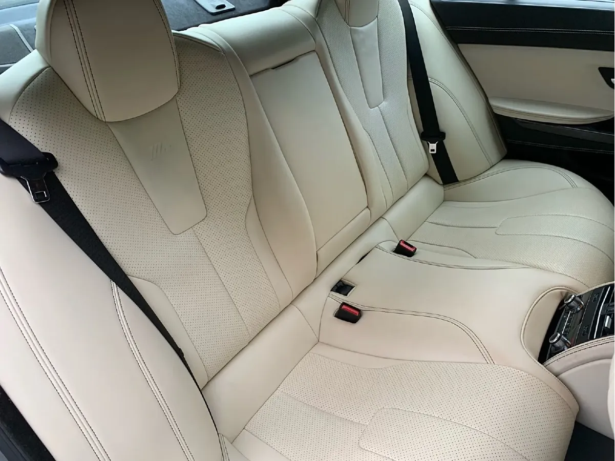 2015 BMW M6 4.4T 560HP V8 7DCT,autocango,china used car exporter,china ev exporter,chinese used car exporter,chinese used ev exporter