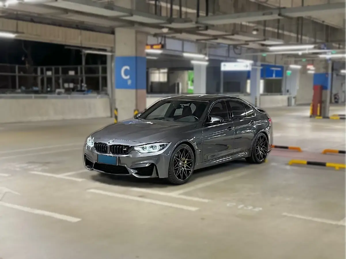 2018 BMW M3 3.0T 450HP L6 7DCT