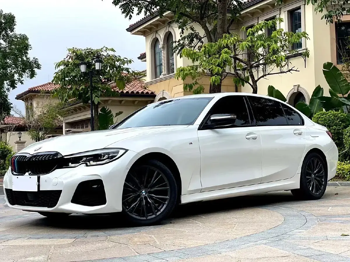2020 BMW 3 Series 2.0T 184HP L4 8AT