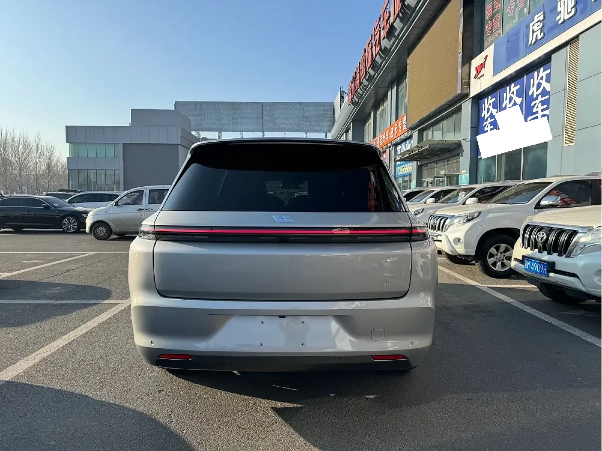 2023 Li L8 Range Extended 154HP REEV 40.9KWH,autocango,china used car exporter,china ev exporter,chinese used car exporter,chinese used ev exporter