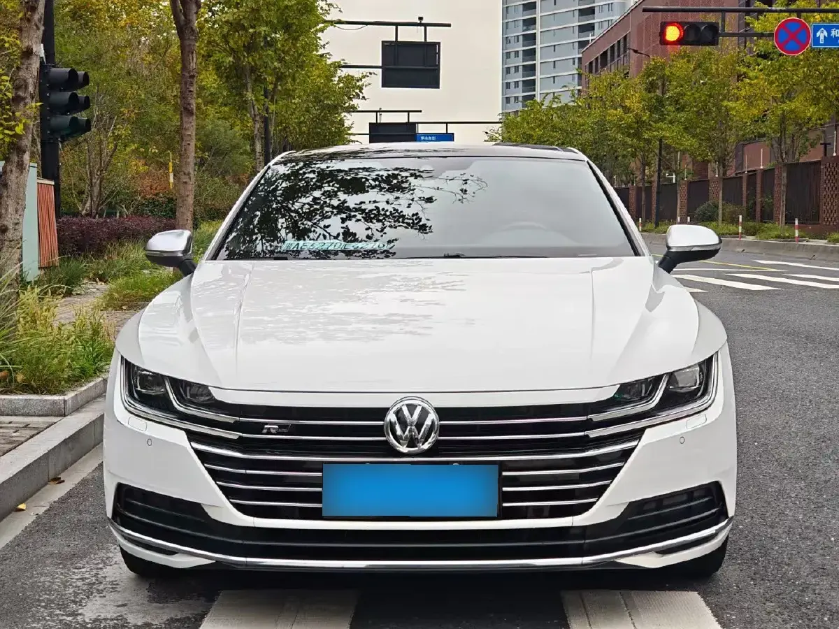 2020 Volkswagen CC 2.0T 186HP L4 7DCT