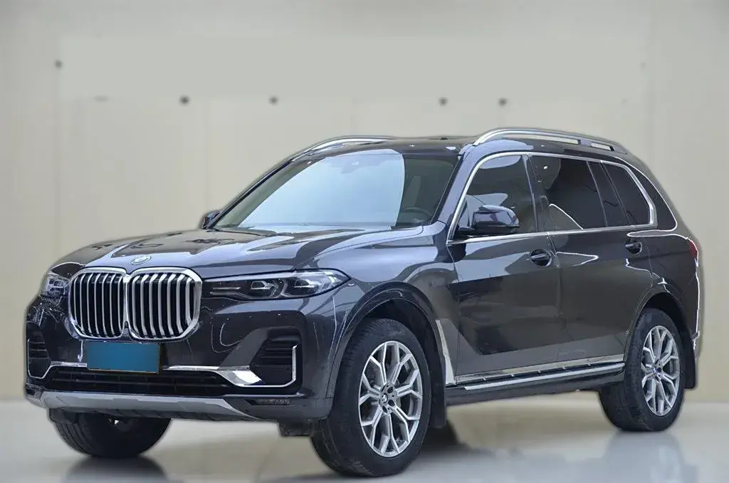 2019 BMW X7 3.0T 340HP L6 8AT