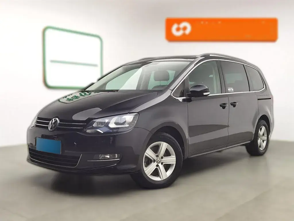 2012 Volkswagen Sharan 2.0T 200HP L4 6DCT