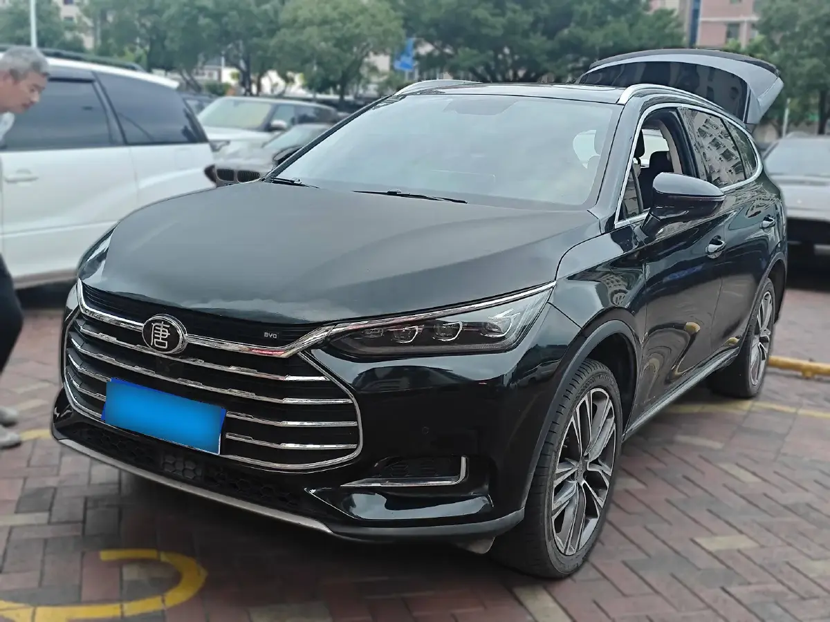 2018 BYD Tang 2.0T 205HP L4 6AT