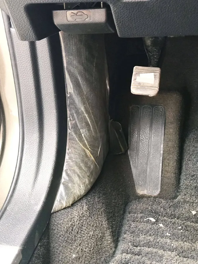 2005 Nissan Fuga 3.5L 280HP V6 5AT,autocango,china used car exporter,china ev exporter,chinese used car exporter,chinese used ev exporter