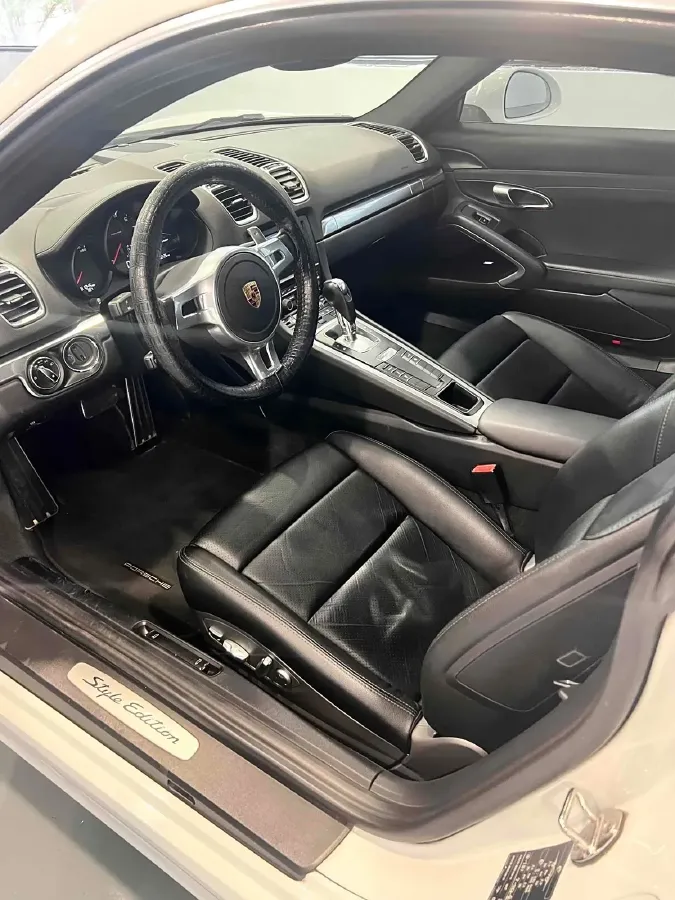 2015 Porsche Cayman 2.7L 275HP H6 7DCT,autocango,china used car exporter,china ev exporter,chinese used car exporter,chinese used ev exporter