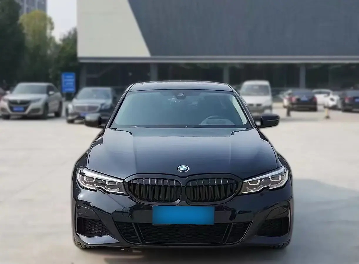 2022 BMW 3 Series 2.0T 258HP L4 8AT