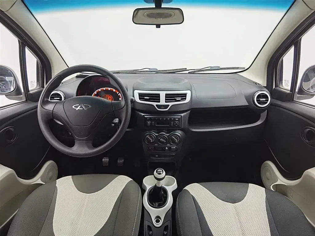 2013 Chery QQ 1.0L 69HP L3 5MT,autocango,china used car exporter,china ev exporter,chinese used car exporter,chinese used ev exporter