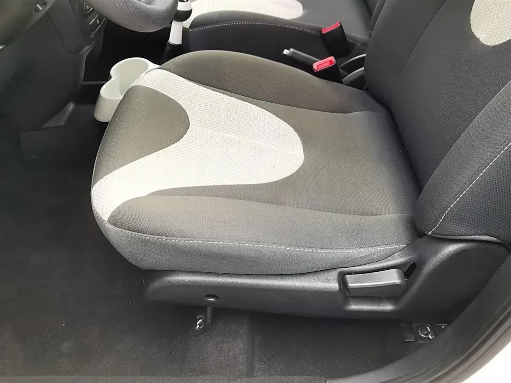 2013 Chery QQ 1.0L 69HP L3 5MT,autocango,china used car exporter,china ev exporter,chinese used car exporter,chinese used ev exporter