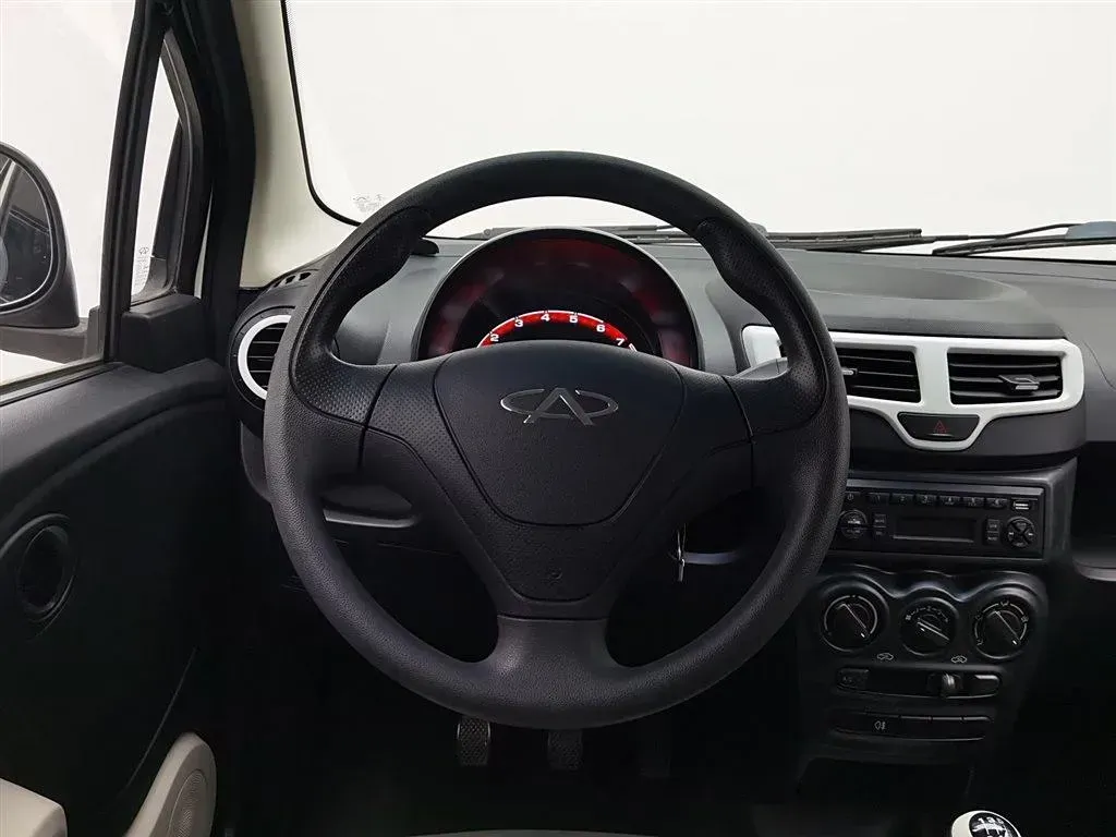 2013 Chery QQ 1.0L 69HP L3 5MT,autocango,china used car exporter,china ev exporter,chinese used car exporter,chinese used ev exporter