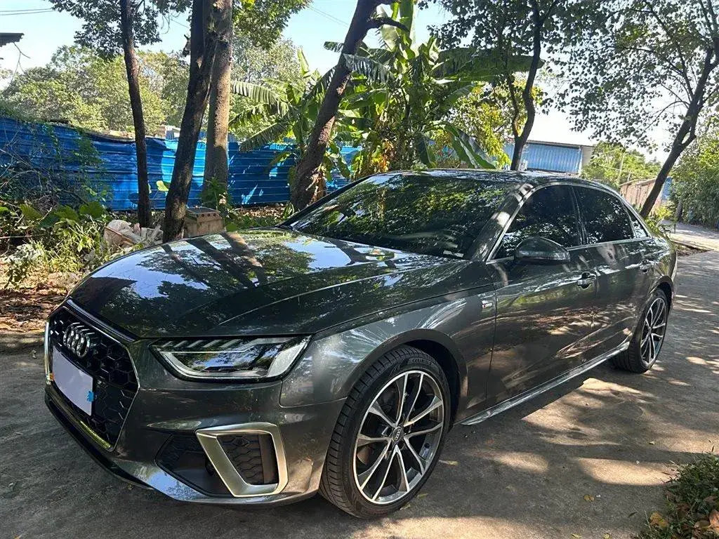 2020 Audi A4L 2.0T 190HP L4 7DCT