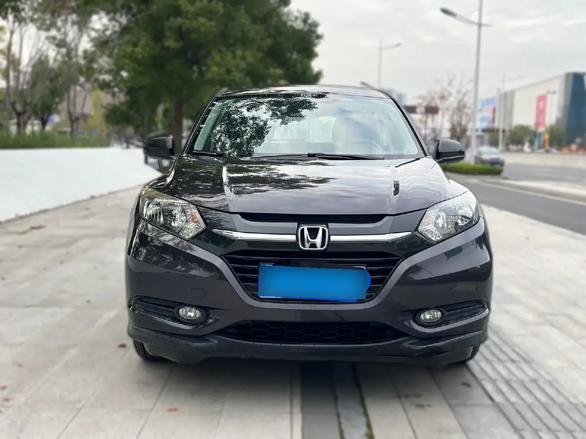 2016 Honda Vezel 1.8L 136HP L4 CVT