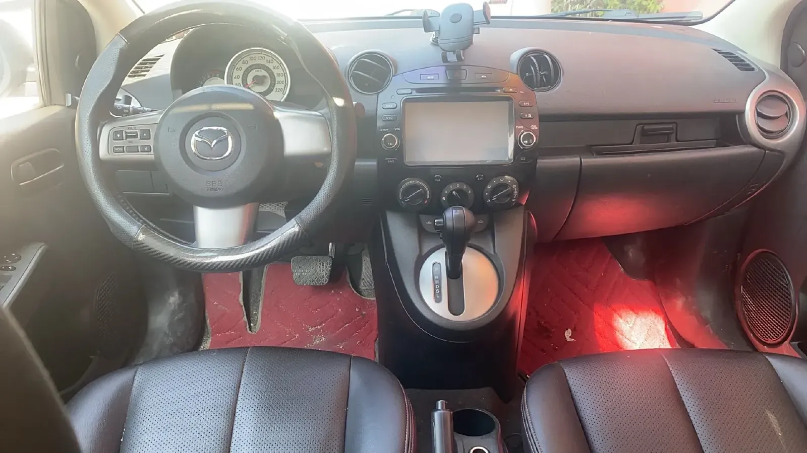 2011 Mazda 2 1.5L 103HP L4 4AT,autocango,china used car exporter,china ev exporter,chinese used car exporter,chinese used ev exporter