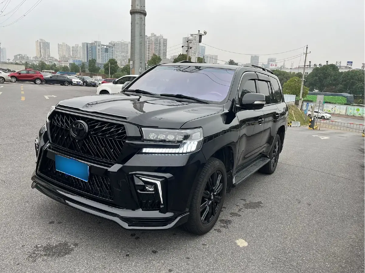 2012 Toyota Land Cruiser 4.0L 275HP V6 5AT