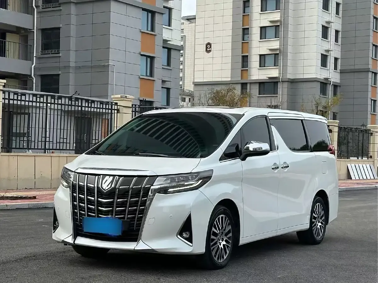 2018 Toyota Alphard 3.5L 275HP V6 6AT