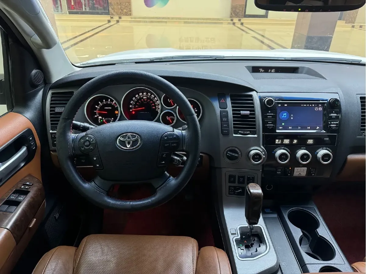 2010 Toyota Sequoia 5.7L 386HP V8 6AT,autocango,china used car exporter,china ev exporter,chinese used car exporter,chinese used ev exporter