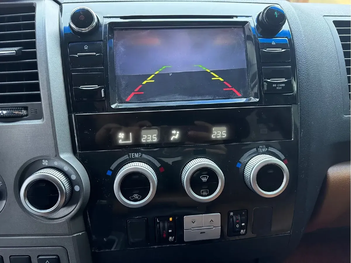 2010 Toyota Sequoia 5.7L 386HP V8 6AT,autocango,china used car exporter,china ev exporter,chinese used car exporter,chinese used ev exporter