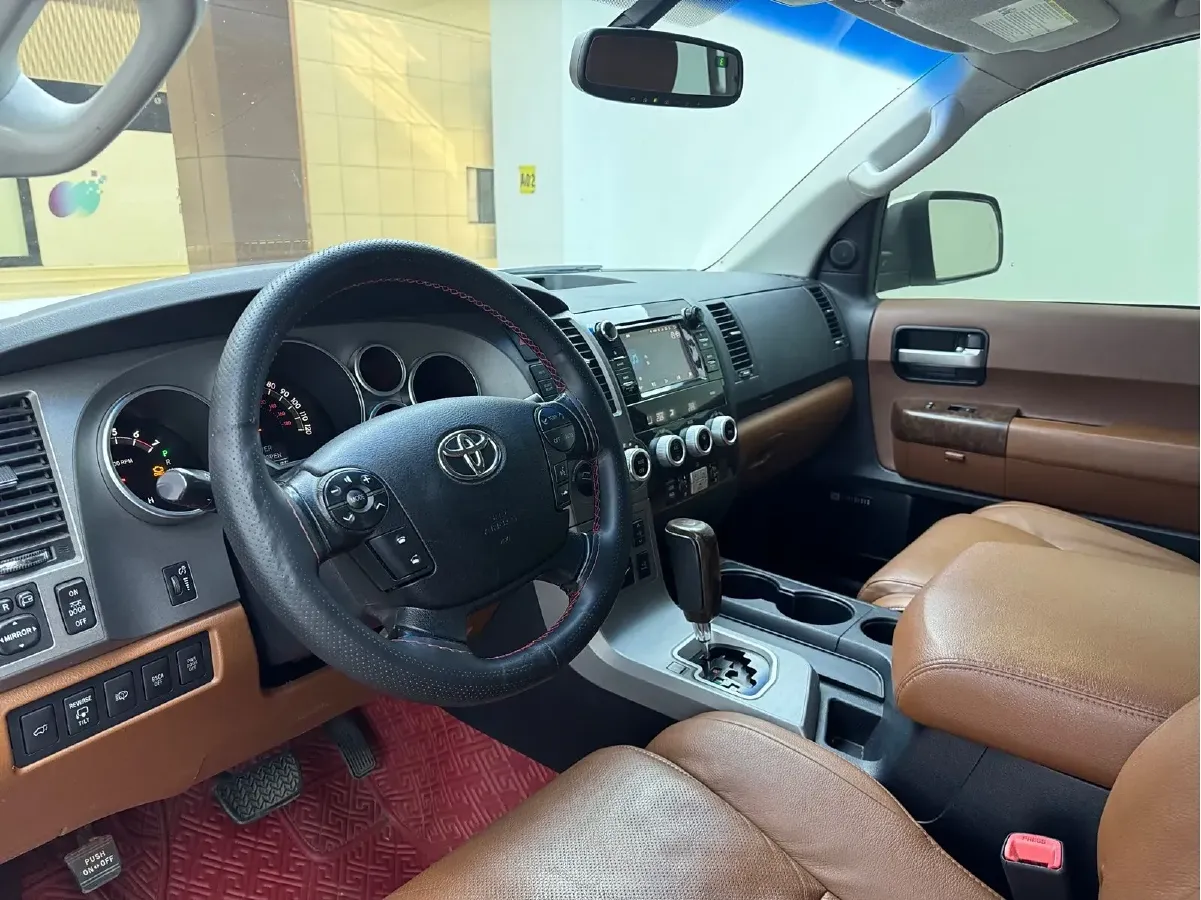 2010 Toyota Sequoia 5.7L 386HP V8 6AT,autocango,china used car exporter,china ev exporter,chinese used car exporter,chinese used ev exporter