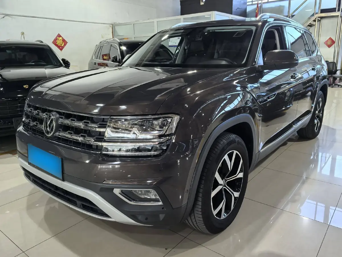 2017 Volkswagen Teramont 2.0T 220HP L4 7DCT