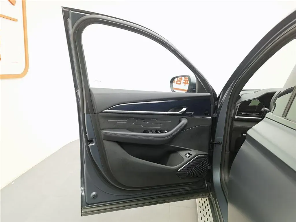 2022 Geely Monjaro 1.5T 150HP L3 3DHT PHEV 41.2KWH,autocango,china used car exporter,china ev exporter,chinese used car exporter,chinese used ev exporter