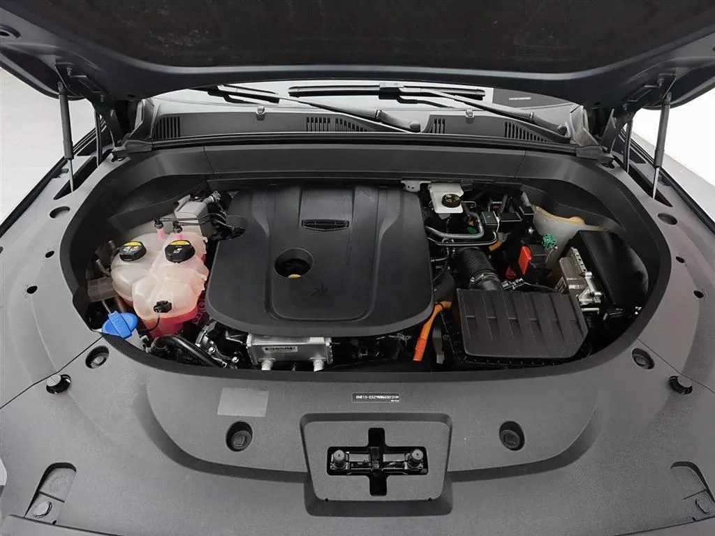 2022 Geely Monjaro 1.5T 150HP L3 3DHT PHEV 41.2KWH,autocango,china used car exporter,china ev exporter,chinese used car exporter,chinese used ev exporter