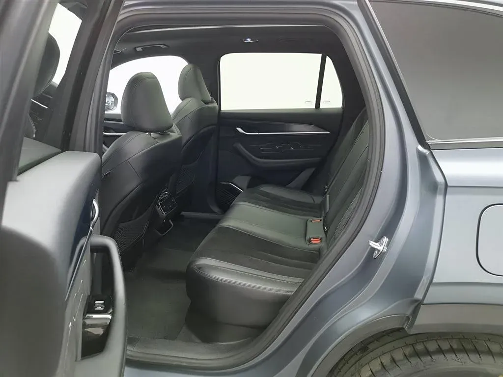 2022 Geely Monjaro 1.5T 150HP L3 3DHT PHEV 41.2KWH,autocango,china used car exporter,china ev exporter,chinese used car exporter,chinese used ev exporter