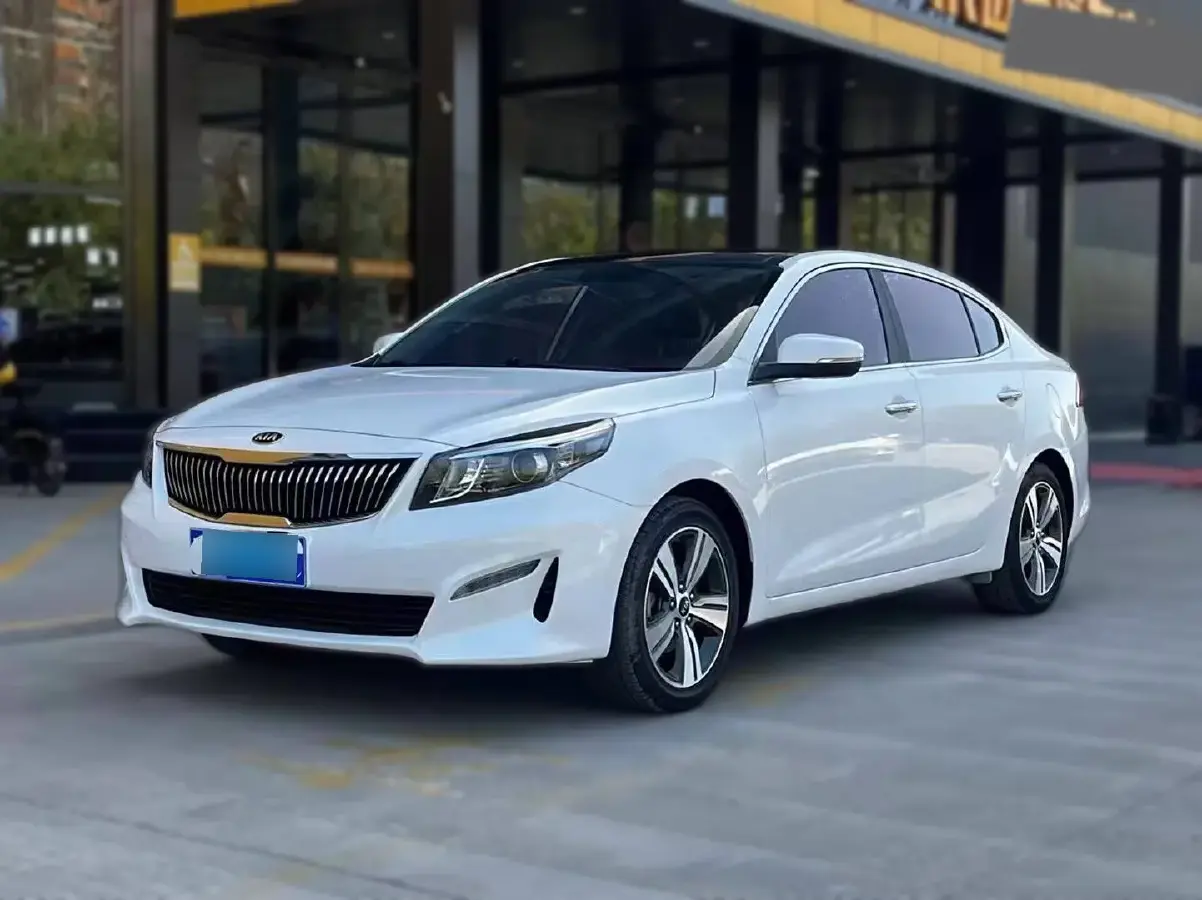 2017 Kia Cachet 1.8L 143HP L4 6AT